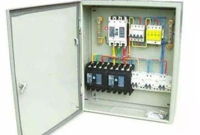 配電箱內(nèi)部結(jié)構(gòu)解析 家庭與工業(yè)用電的核心樞紐